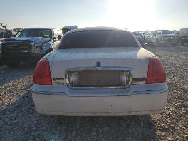 2L1FM88W58X658705 - 2008 LINCOLN TOWN CAR EXECUTIVE WHITE photo 6