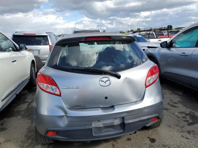 JM1DE1HZXB0124954 - 2011 MAZDA MAZDA2 SILVER photo 6