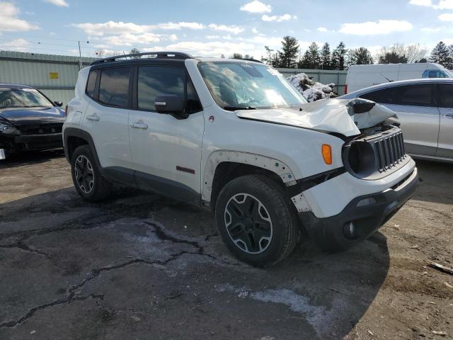 ZACCJBCT5FPB36025 - 2015 JEEP RENEGADE TRAILHAWK WHITE photo 4