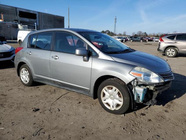 3N1BC1CP3AL409440 - 2010 NISSAN VERSA S SILVER photo 4