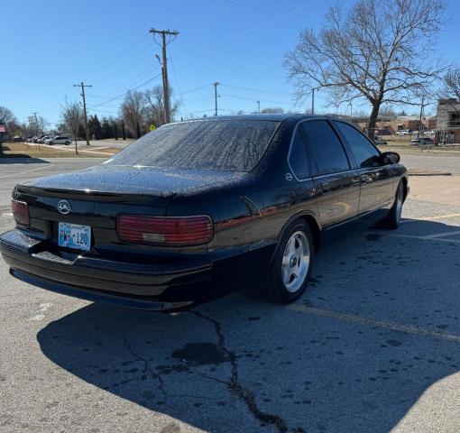 1G1BL52P9TR121061 - 1996 CHEVROLET CAPRICE / CLASSIC SS BLACK photo 4