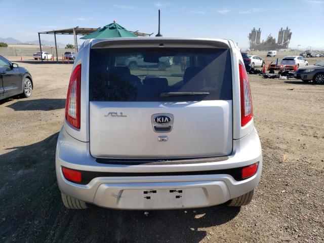 KNDJT2A61D7492609 - 2013 KIA SOUL + SILVER photo 6