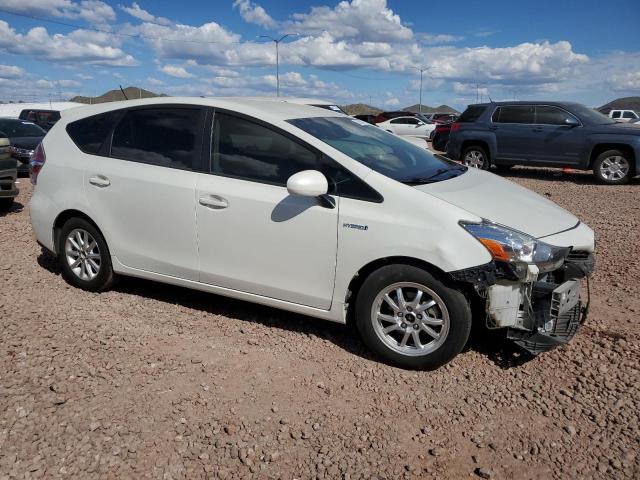 JTDZN3EU7FJ028371 - 2015 TOYOTA PRIUS V WHITE photo 4