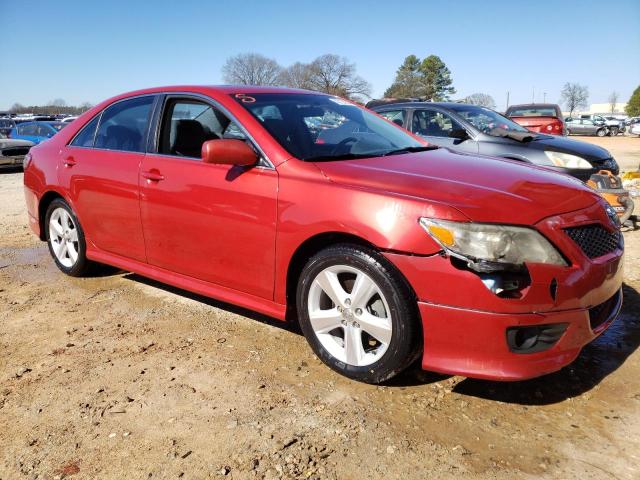 4T1BF3EK2AU103381 - 2010 TOYOTA CAMRY BASE RED photo 4