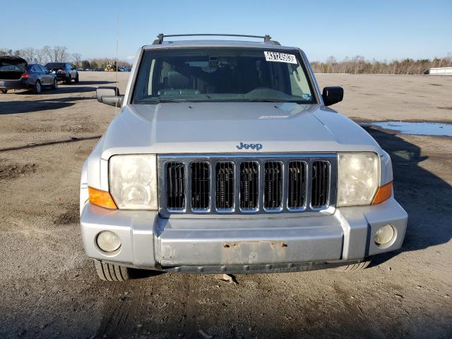 1J8HG58298C111229 - 2008 JEEP COMMANDER LIMITED SILVER photo 5