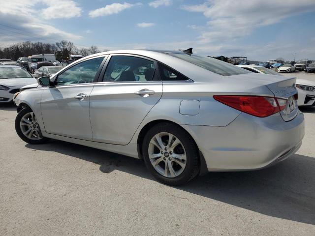 5NPEC4AC8DH603140 - 2013 HYUNDAI SONATA SE SILVER photo 2