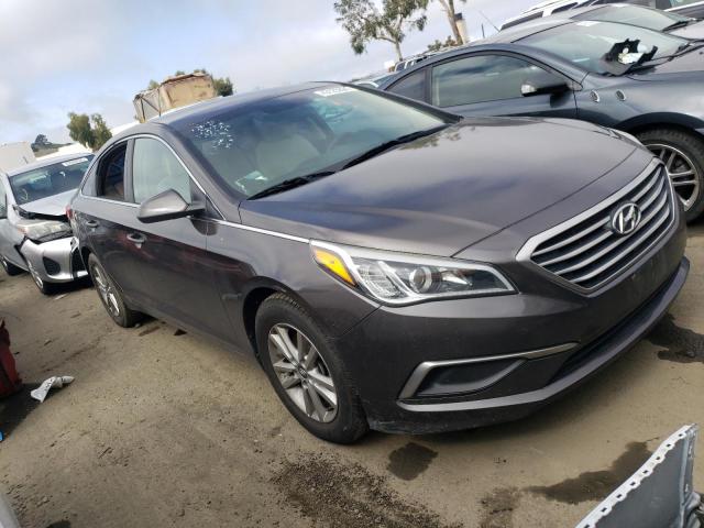 5NPE24AF6HH462524 - 2017 HYUNDAI SONATA SE GRAY photo 4