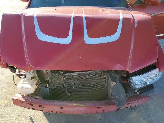 2C3CDXCT2CH103912 - 2012 DODGE CHARGER R/T RED photo 11