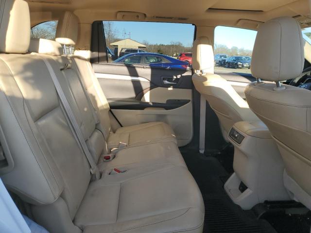 5TDJKRFH5FS164625 - 2015 TOYOTA HIGHLANDER XLE 白色 照片 11