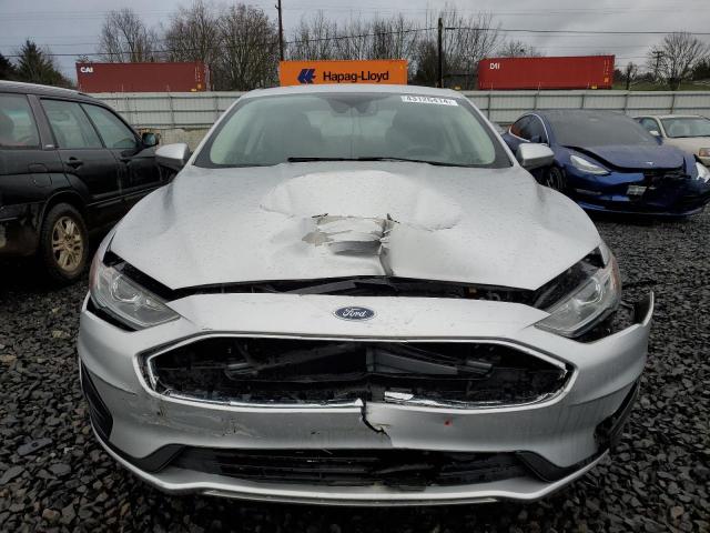 3FA6P0HD3KR216883 - 2019 FORD FUSION SE SILVER photo 5