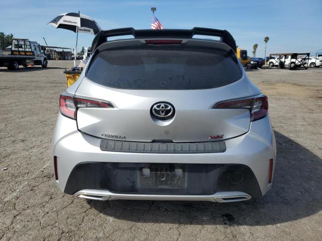 JTNK4RBE3K3015700 - 2019 TOYOTA COROLLA SE SILVER photo 6