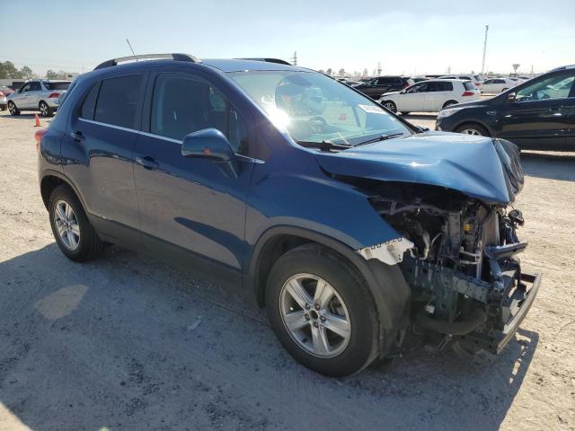 KL7CJLSB4LB332751 - 2020 CHEVROLET TRAX 1LT BLUE photo 4