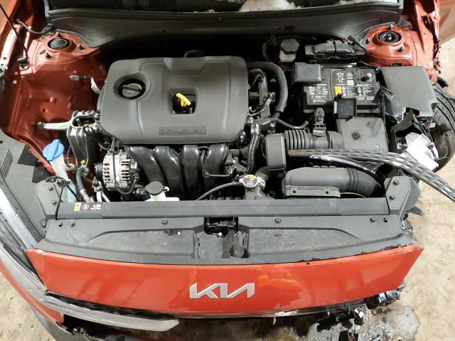 3KPF24AD1PE543310 - 2023 KIA FORTE LX ORANGE photo 11