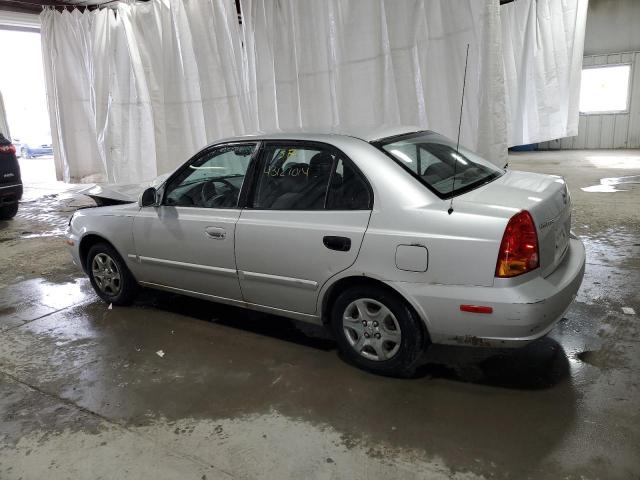 KMHCG45C35U626026 - 2005 HYUNDAI ACCENT GL SILVER photo 2