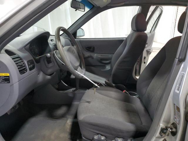 KMHCG45C35U626026 - 2005 HYUNDAI ACCENT GL SILVER photo 7