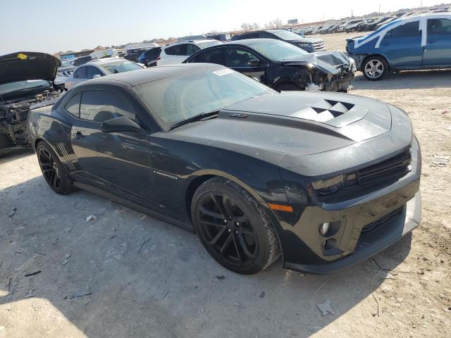 2G1FL1EP7D9800411 - 2013 CHEVROLET CAMARO ZL1 黑色 照片 4