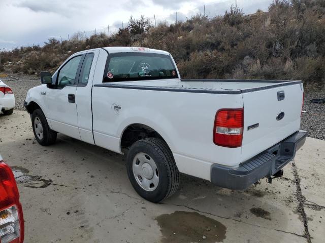 1FTRF12225NB68016 - 2005 FORD F150 WHITE photo 2