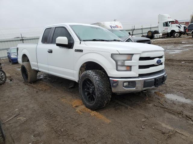 1FTFX1EFXGFC32699 - 2016 FORD F150 SUPER CAB WHITE photo 4