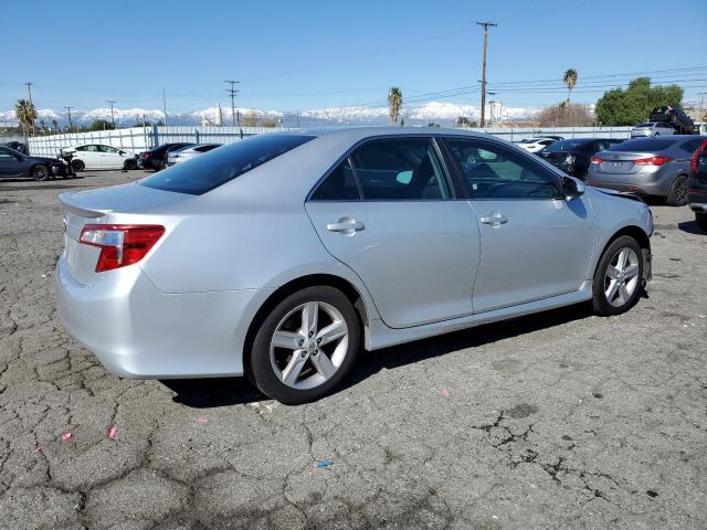 4T1BF1FK0CU049729 - 2012 TOYOTA CAMRY BASE SILVER photo 3