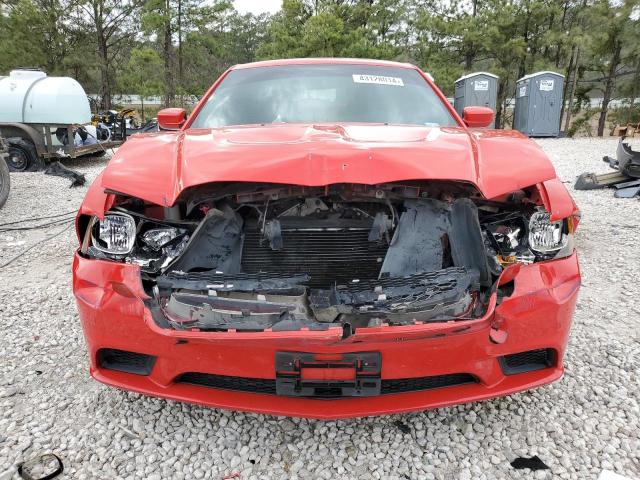 2C3CDXBG3EH333272 - 2014 DODGE CHARGER SE RED photo 5