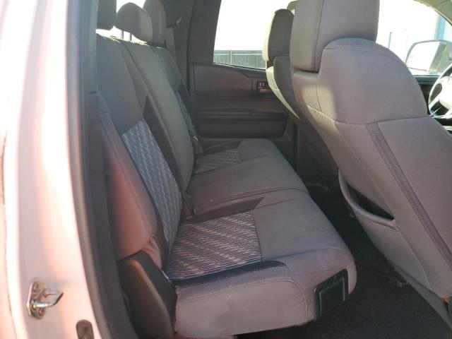5TFRM5F12KX137329 - 2019 TOYOTA TUNDRA DOUBLE CAB SR/SR5 WHITE photo 10