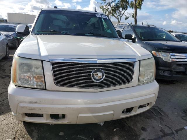 3GYFK66N64G235721 - 2004 CADILLAC ESCALADE ESV WHITE photo 5