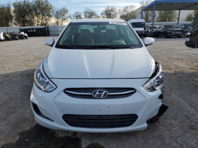 KMHCT4AE4HU362516 - 2017 HYUNDAI ACCENT SE WHITE photo 5