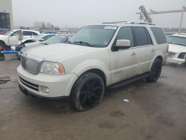 5LMFU28505LJ06747 - 2005 LINCOLN NAVIGATOR TAN photo 1