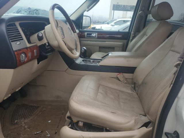 5LMFU28505LJ06747 - 2005 LINCOLN NAVIGATOR TAN photo 7