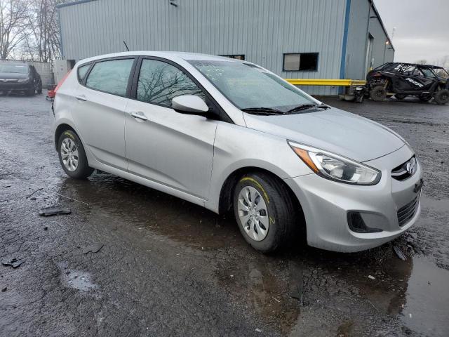 KMHCT5AEXFU212073 - 2015 HYUNDAI ACCENT GS SILVER photo 4