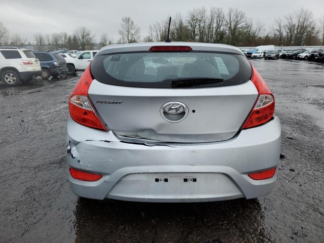 KMHCT5AEXFU212073 - 2015 HYUNDAI ACCENT GS SILVER photo 6