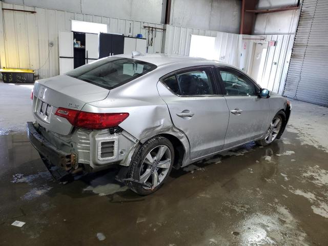 19VDE1F3XFE003281 - 2015 ACURA ILX 20 SILVER photo 3