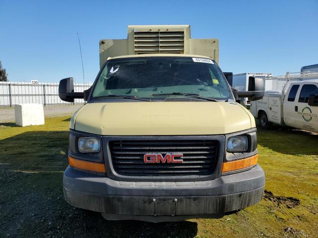 1GD675CB4E1168883 - 2014 GMC SAVANA CUTAWAY G4500 YELLOW photo 5