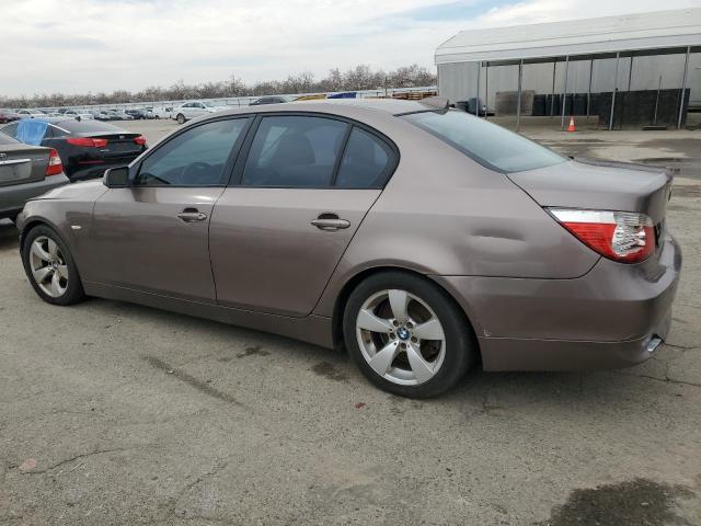 WBANA53525B858277 - 2005 BMW 525 I BROWN photo 2