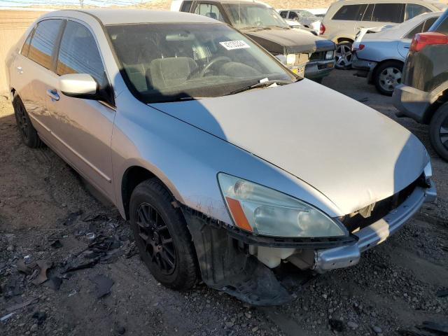 1HGCM56405A179877 - 2005 HONDA ACCORD LX SILVER photo 4