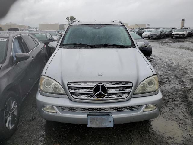 4JGAB57E25A518203 - 2005 MERCEDES-BENZ ML 350 SILVER photo 5