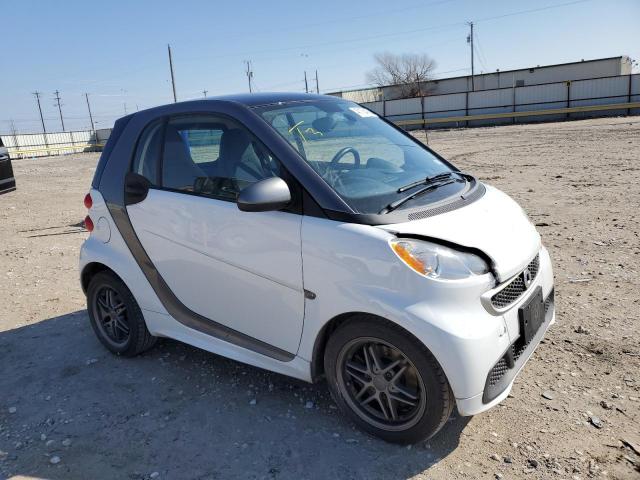 WMEEJ3BA4EK746152 - 2014 SMART FORTWO PURE WHITE photo 4