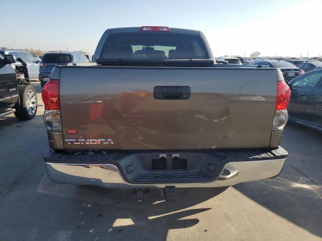 5TBEV58157S457114 - 2007 TOYOTA TUNDRA CREWMAX LIMITED GRAY photo 6