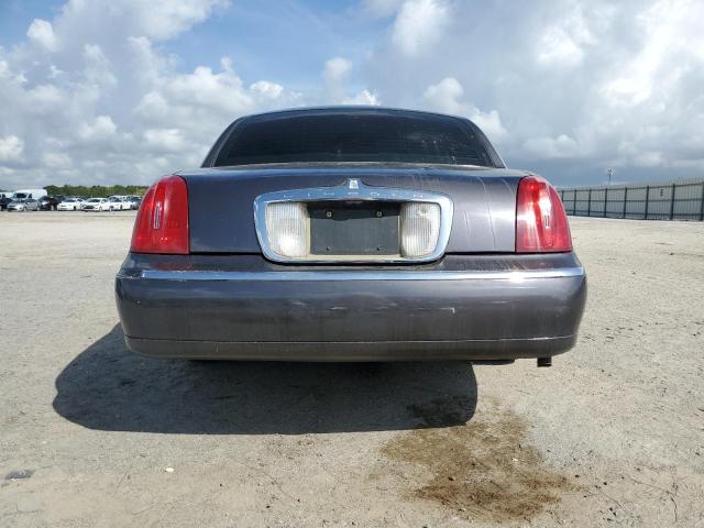 1LNHM81W21Y647216 - 2001 LINCOLN TOWN CAR EXECUTIVE Серый фото 6
