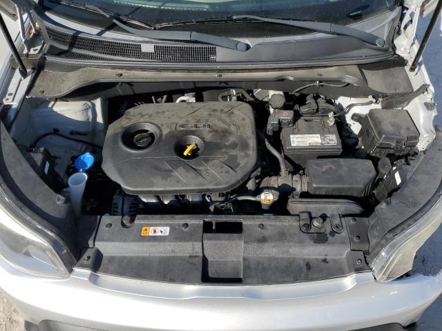 KNDJP3A54E7743187 - 2014 KIA SOUL + SILVER photo 11