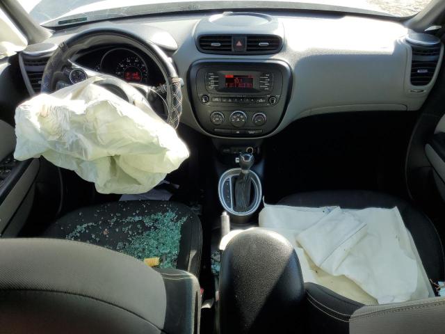 KNDJP3A54E7743187 - 2014 KIA SOUL + SILVER photo 8