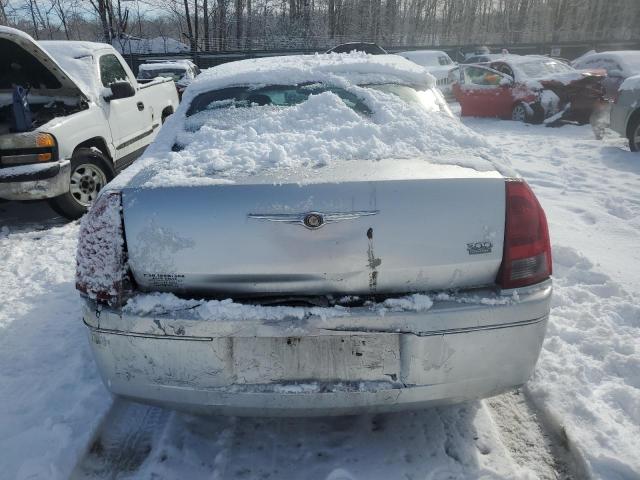 2C3JA53G25H645392 - 2005 CHRYSLER 300 TOURING SILVER photo 6