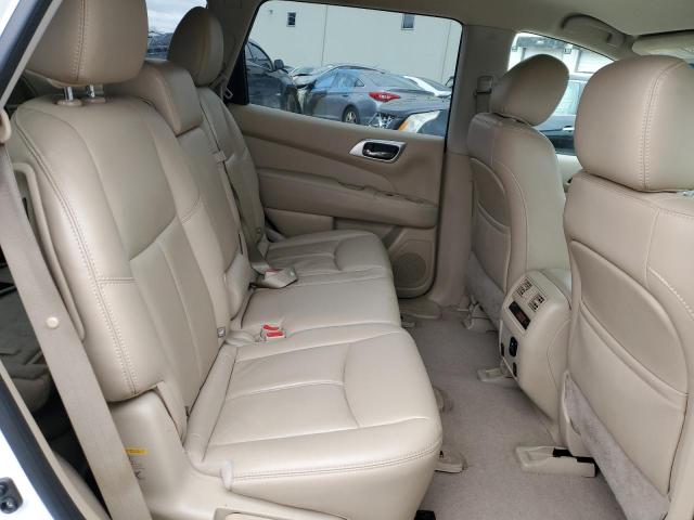 5N1AR2MN3FC665019 - 2015 NISSAN PATHFINDER S WHITE photo 11