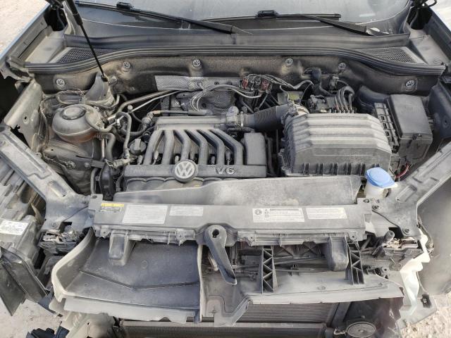 1V26E2CA6LC221034 - 2020 VOLKSWAGEN ATLAS CROS SE Серый фото 11