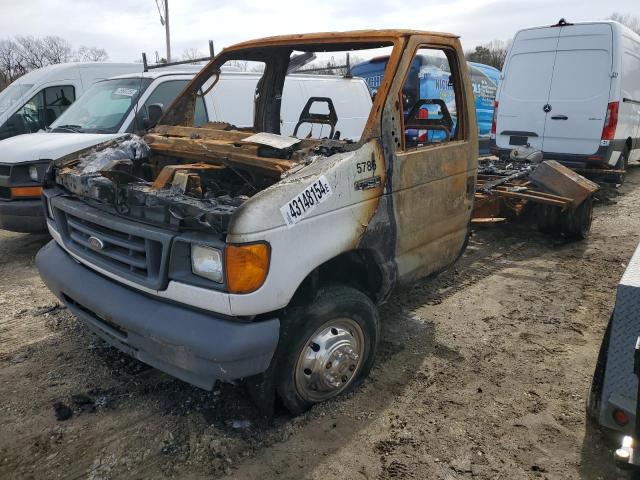 2005 FORD ECONOLINE E450 SUPER DUTY CUTAWAY VAN, 