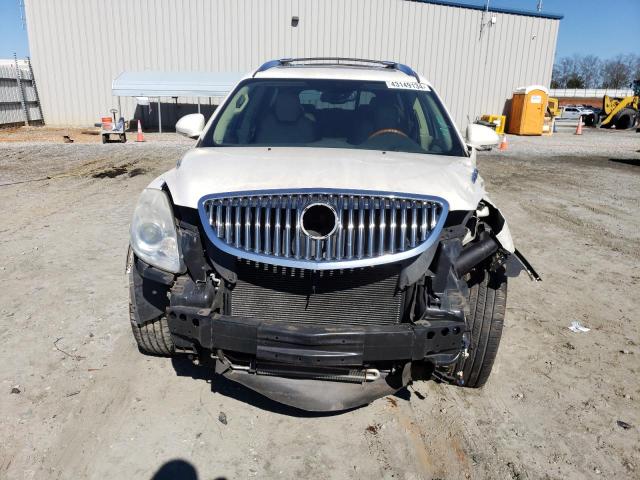 5GAKRCED0BJ137336 - 2011 BUICK ENCLAVE CXL WHITE photo 5