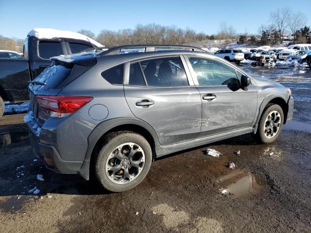 JF2GTAACXP9306537 - 2023 SUBARU CROSSTREK GRAY photo 3