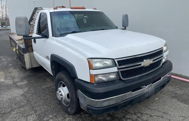 1GBJC34D27E116795 - 2007 CHEVROLET SILVERADO C3500 WHITE photo 1