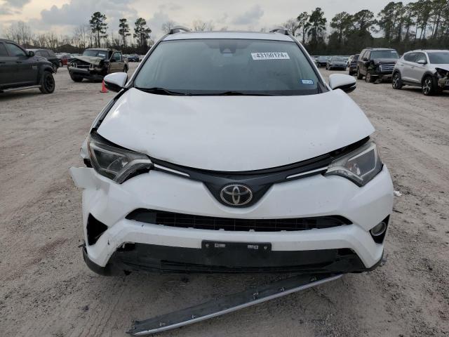 JTMWFREVXHJ716461 - 2017 TOYOTA RAV4 XLE WHITE photo 5