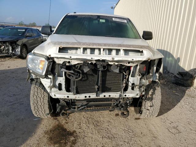 5TFUW5F15EX352325 - 2014 TOYOTA TUNDRA DOUBLE CAB SR/SR5 WHITE photo 5